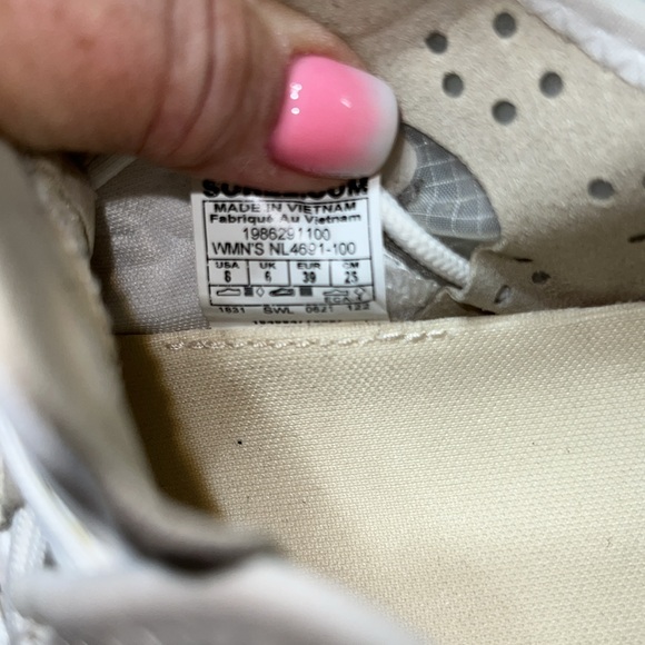 Sorel Women's Kinetic Breakthru Tech Lace Shoes Size 8 - Picture 8 of 9